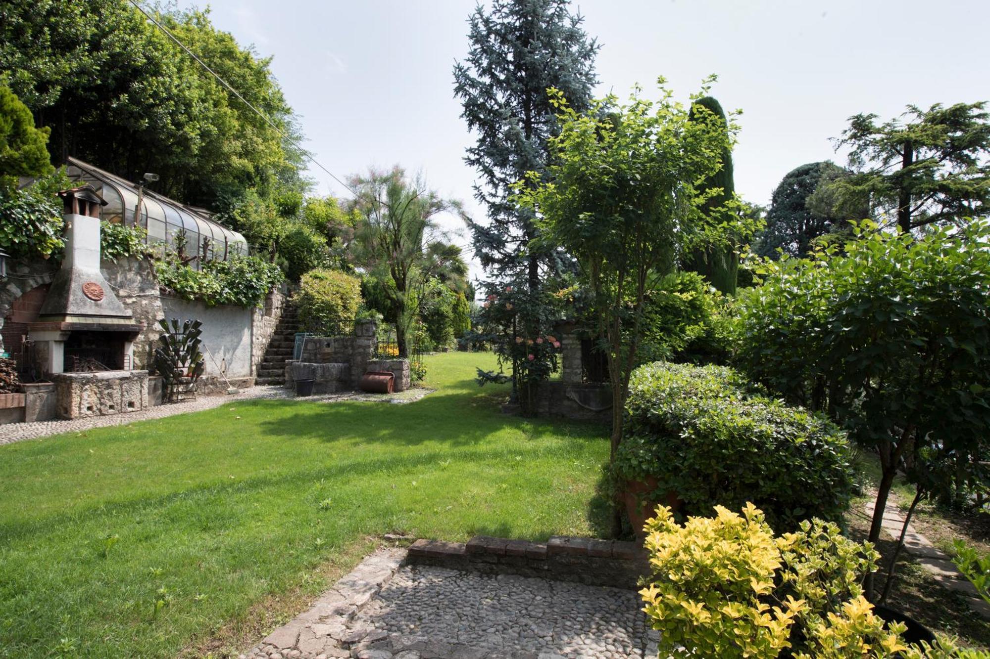 Torre De Salis Bed & Breakfast Gussago Exterior photo